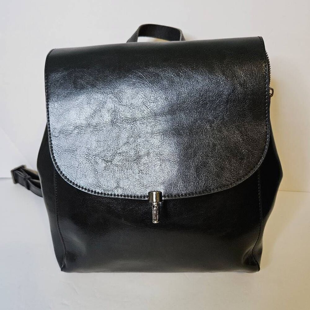 SZone black leather backpack purse.